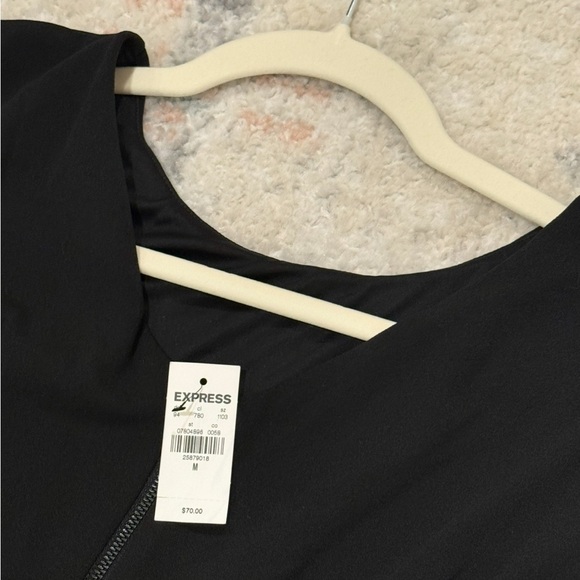 Express Elegant Black Midi Dress - Picture 4 of 4